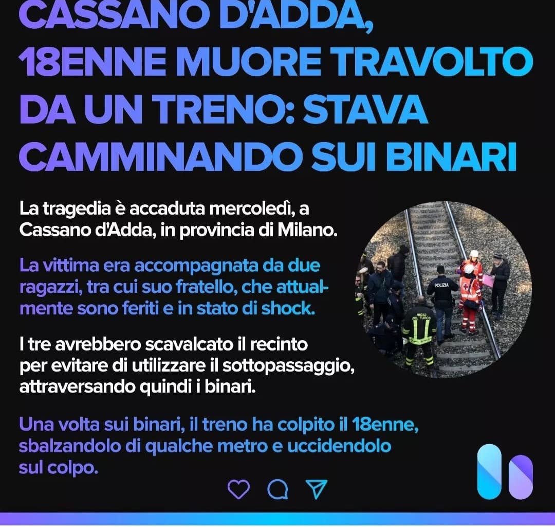 La gente che commentano e prendono tutta questa confidenza di una persona (che non conoscono) morta mi fanno schifo. Sarà stato deficiente ma loro lo saranno molto di più. Non è loro diritto commentare sulla morte del ragazzo ma dei famigliari. 