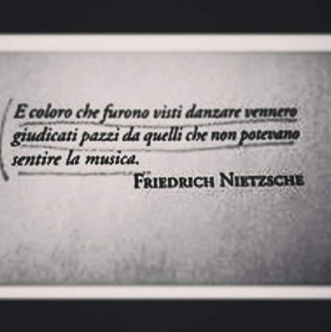 Alla fine il mio problema è che sono una persona noiosa. È l'unico motivo logico.