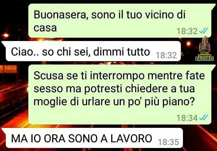 e indovinate chi ha la madre che non legge i messaggi sul gruppo classe dei genitori e che quindi non ha detto alla figlia che c'era un libro di francese obbligatorio? esatto, io!