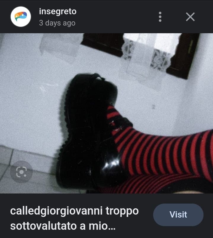 A CHI APPARTIENE QUESRO PIEDE CHE PARLA DI ME CHE HO TROVATO SU GOOGLE IMMAGINI SPUTATE IL ROSPW