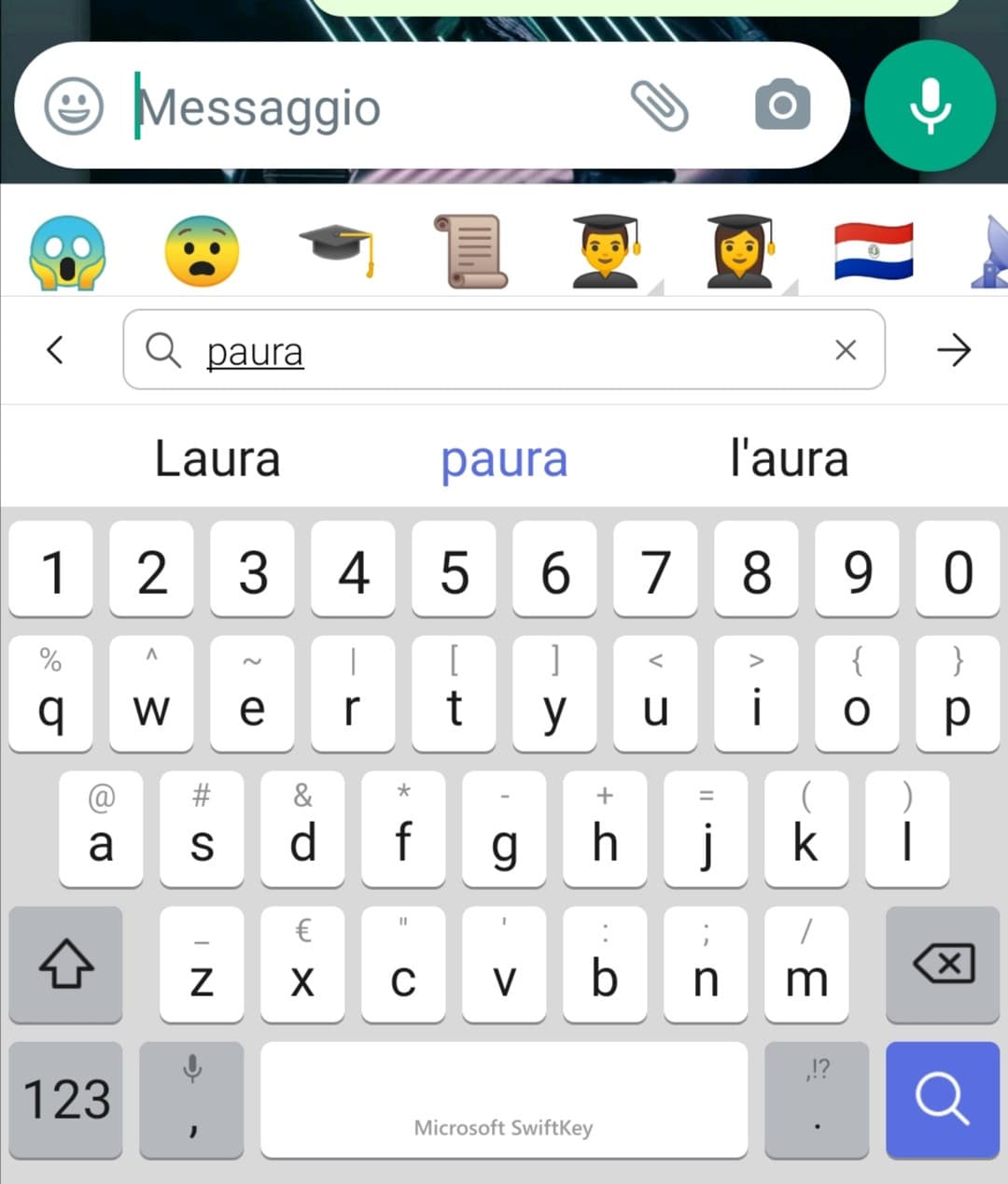 Se cercate "paura" nelle emoji vi esce questo ???