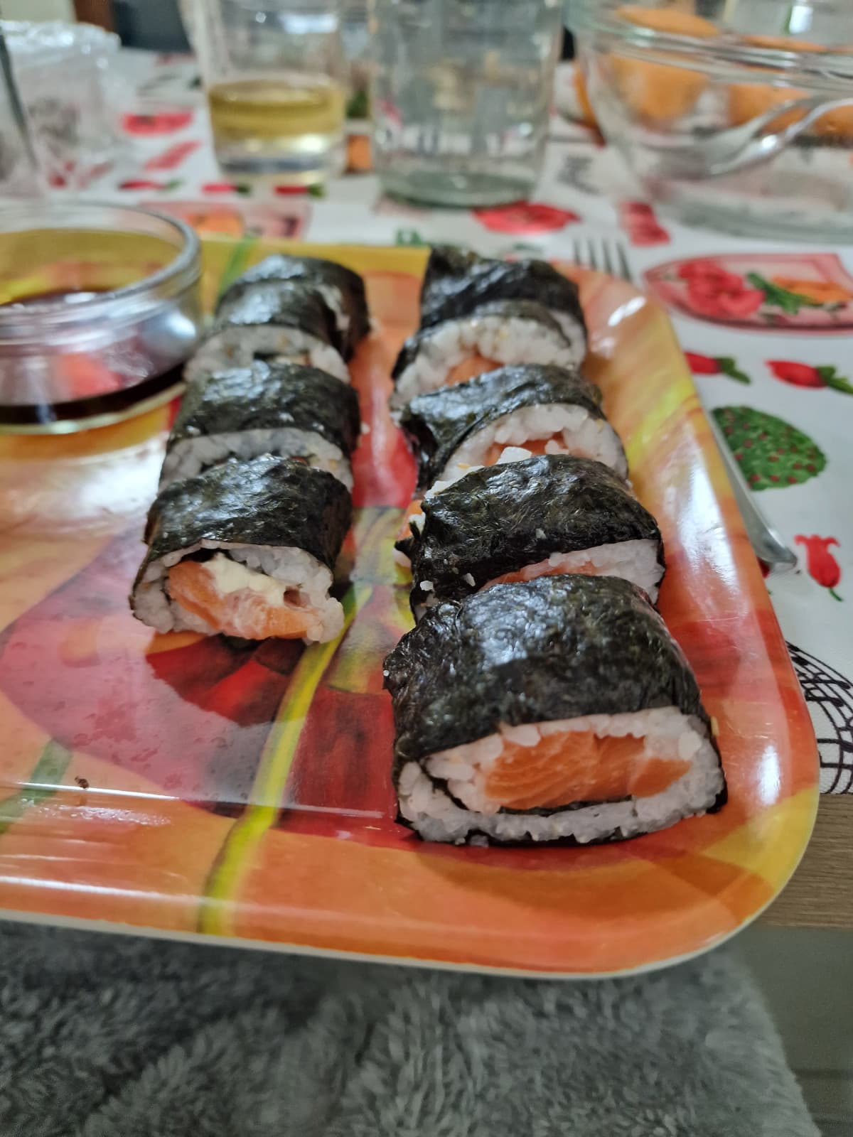 È la prina volta che faccio il sushi dai non è venuto bruttissimo 