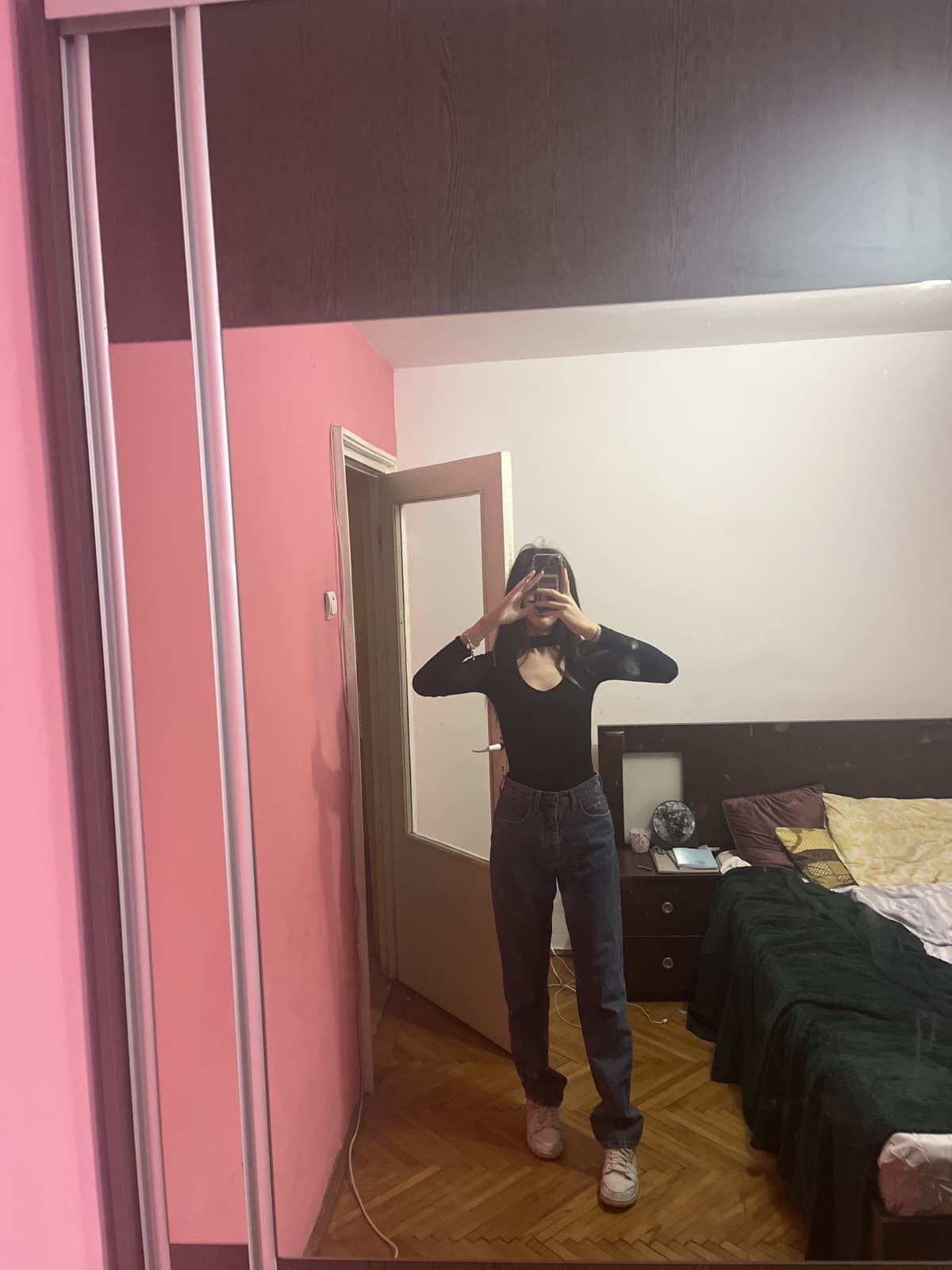 l’outfit di oggi è questo, molto easy 🛍️💕