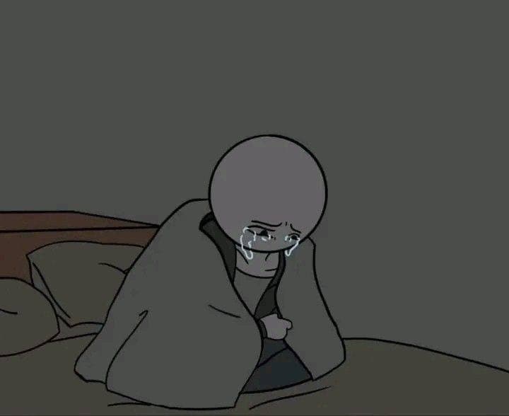 Non mio padre che ha visto che ho qualche lattina di monster sul comodino e si è messo a urlare cosa ne dovevo fare di quelle lattine. 💀#sfoghi #vdm