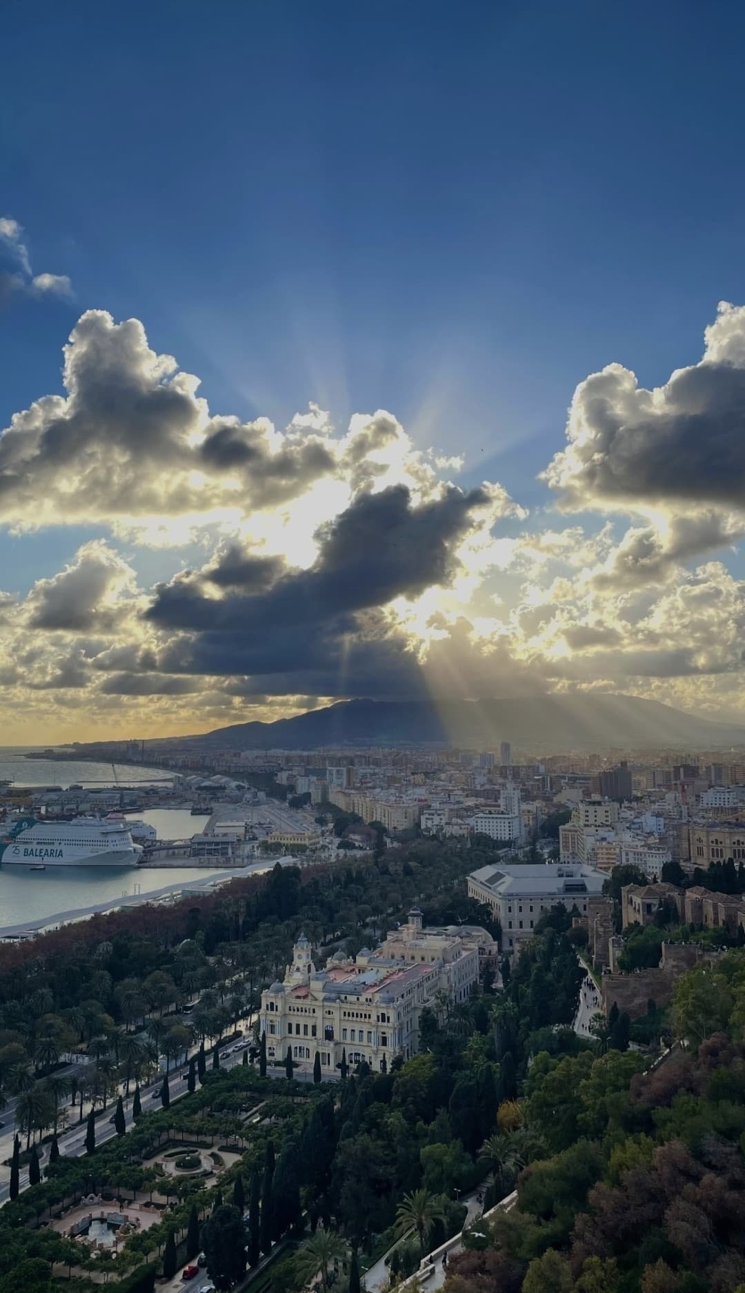 Prima di tornare in italia sto a Malaga 2 giorni, e nulla vi volevo farvi vedere la vista