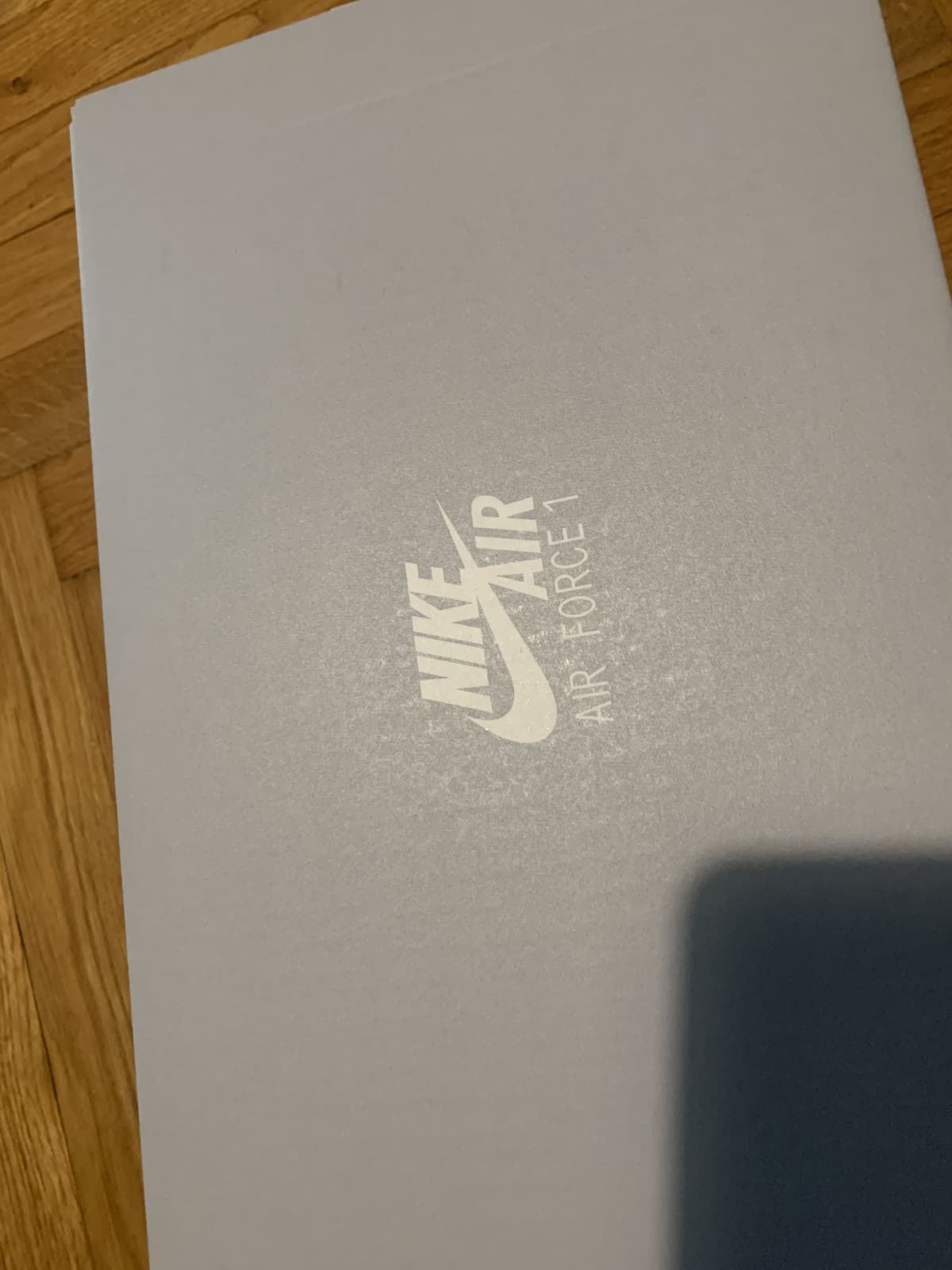 Finalmente sono arrivate le air force, eh si godeeeee (è il secondo paio ma dettagli ahah)