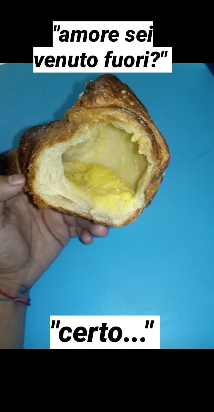 Quando mangi un cornetto e pensi a quelli 