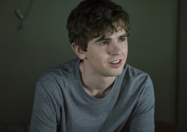 Freddie Highmore 