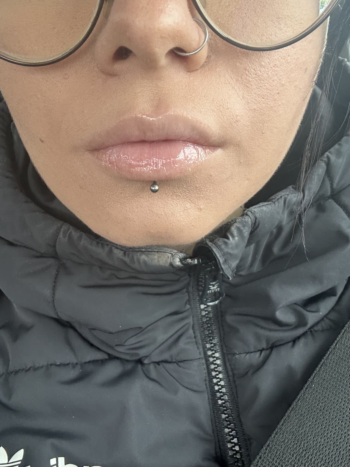 Non so quando mi stancherò di fare foto al piercing