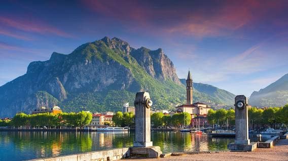 ed ecco che il due si va a veder la nebbia di lecco e di monza