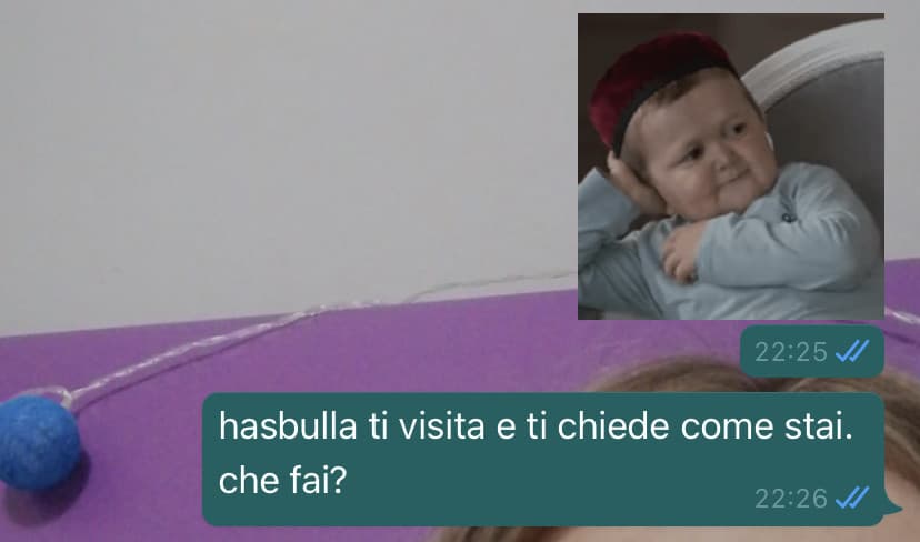 messaggiare con edoardo è bello. you get: questo dopo 4 giorni che non vi sentivate