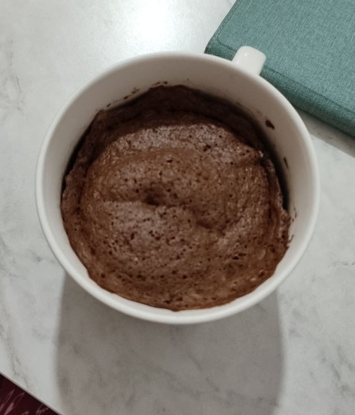 ed ecco la mia mugcake con cuore morbido, è la prima volta che la faccio ed è venuta benissimo, ve la consiglio 9/10