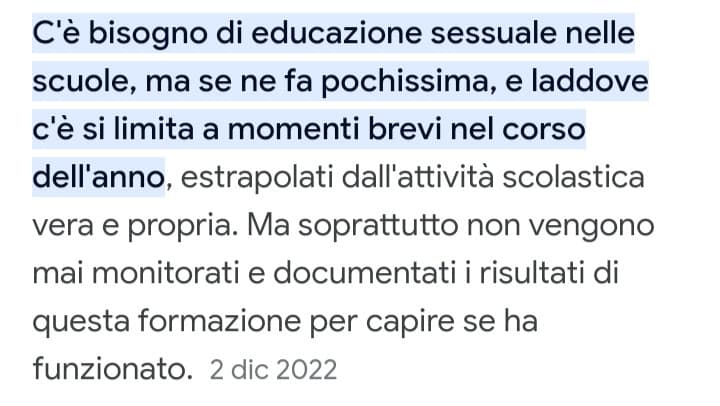 Troppo vero. Secondo me sarebbe una materia utilissima, soprattutto adesso che anche i bimbi di 8 anni usano i social e internet in generale