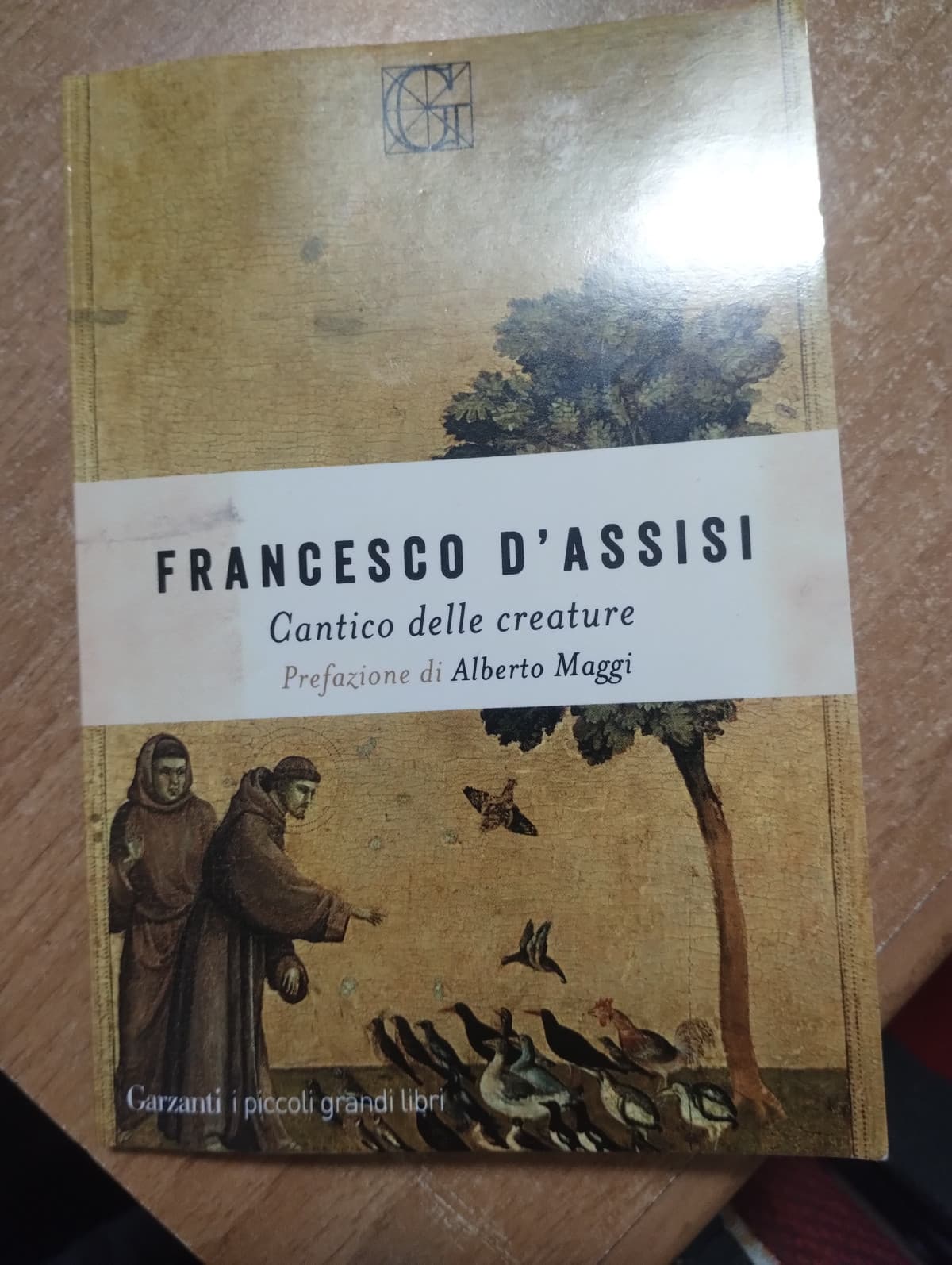 📕