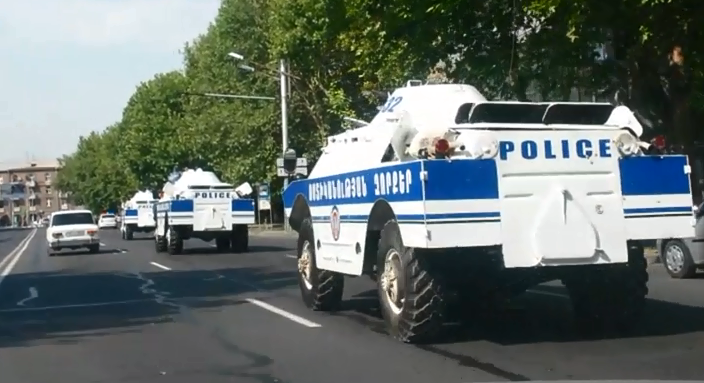 L'agente IDRA e alla ricerca di utenti pericolosi che infrangono la legge ???‍♂️