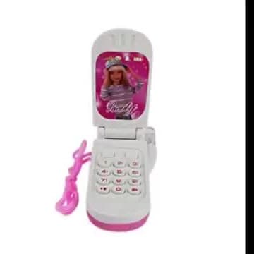 Da piccola ogni cellulare finto di barbie che mi compravano aveva sta cavolo di musichetta??