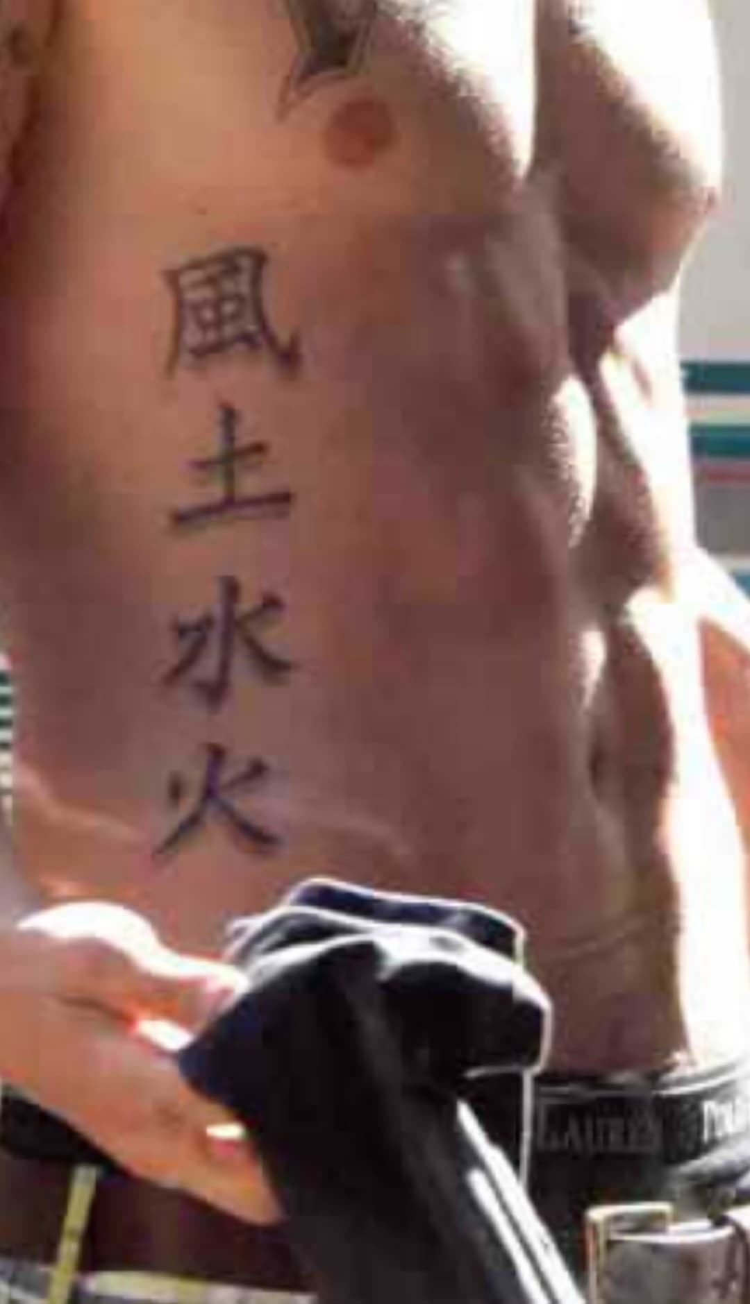 Consigli: quale tatuaggio è meglio? Il primo oppure il secondo?