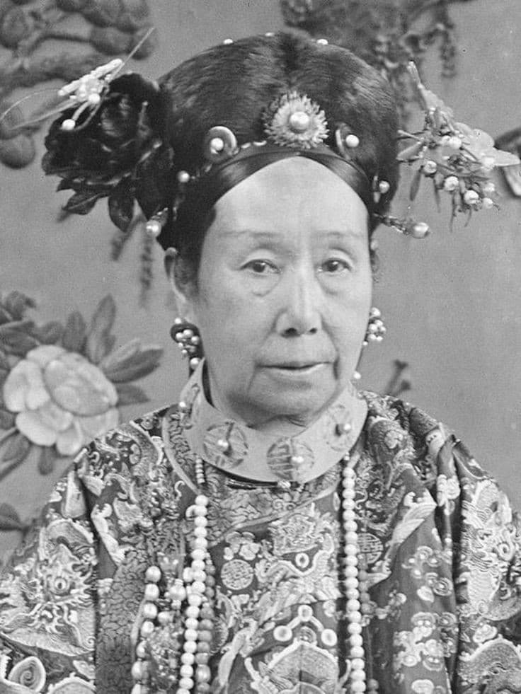 Giorno 11: Cixi
So che è lungo, ma ne vale la pena leggero 