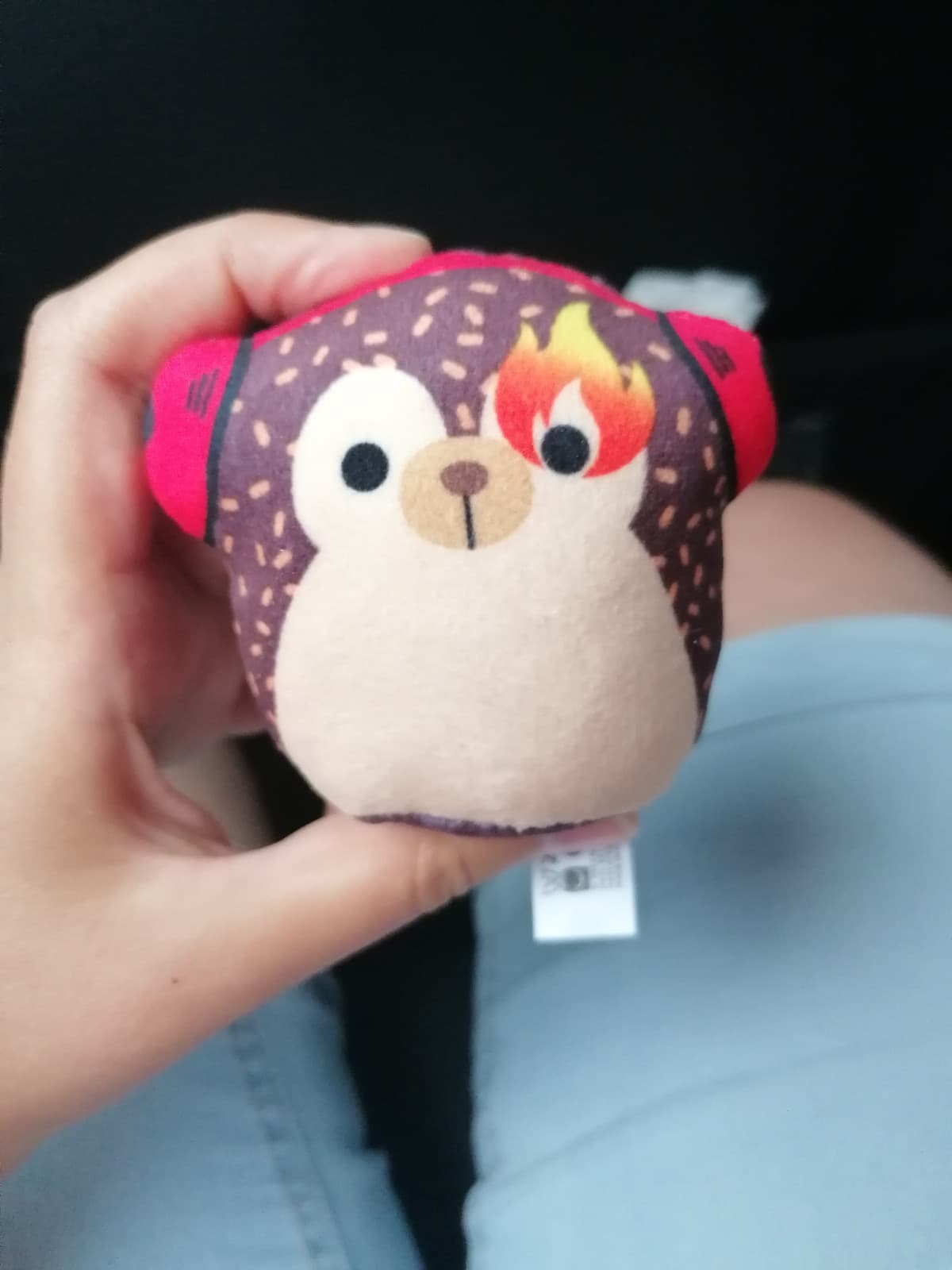 Gli squishmallow del McDonald non somigliano per niente agli originali, sembrano ripieni di cemento 