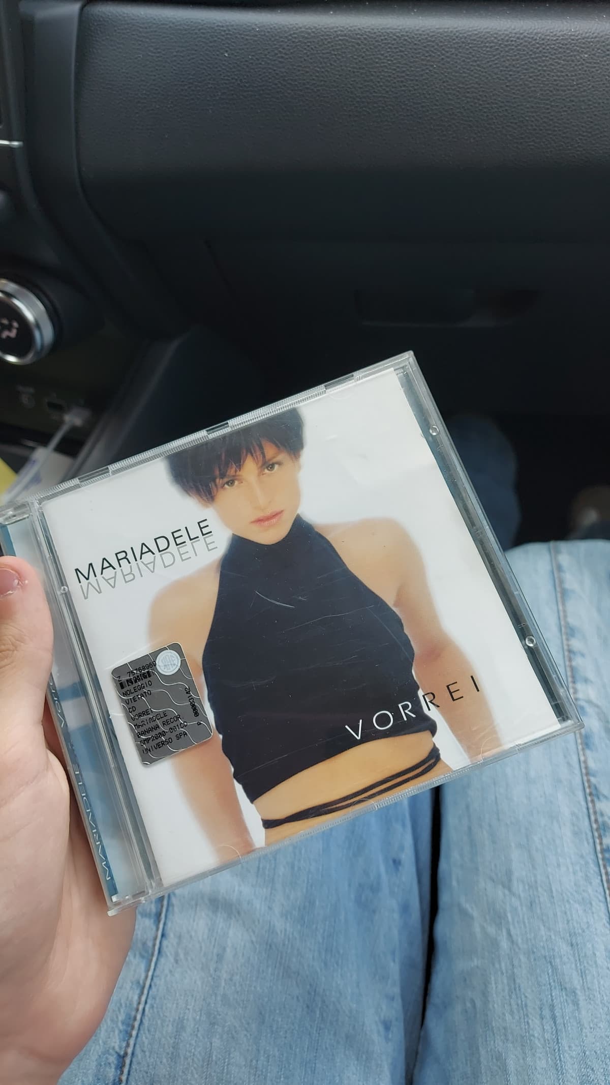 guardate cs ho trovato al libraccio😋🤭