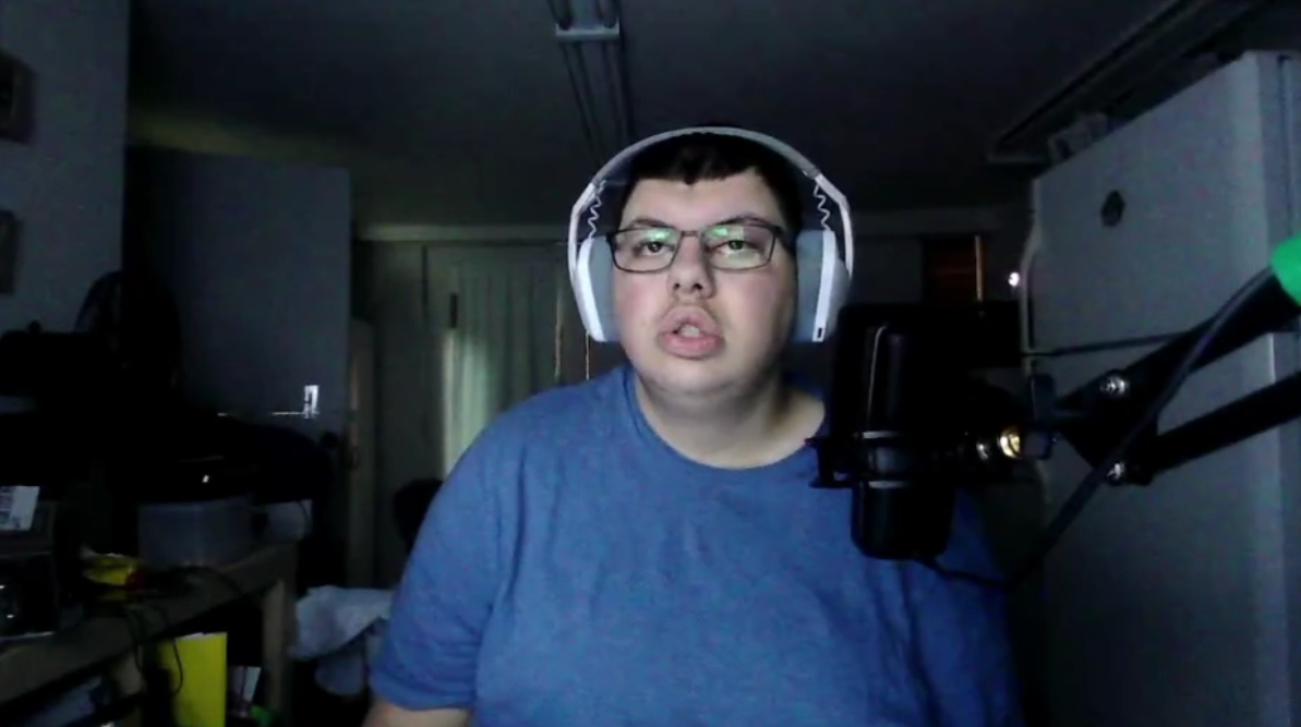 @Recidivo___ il pedofilo leakkato lol