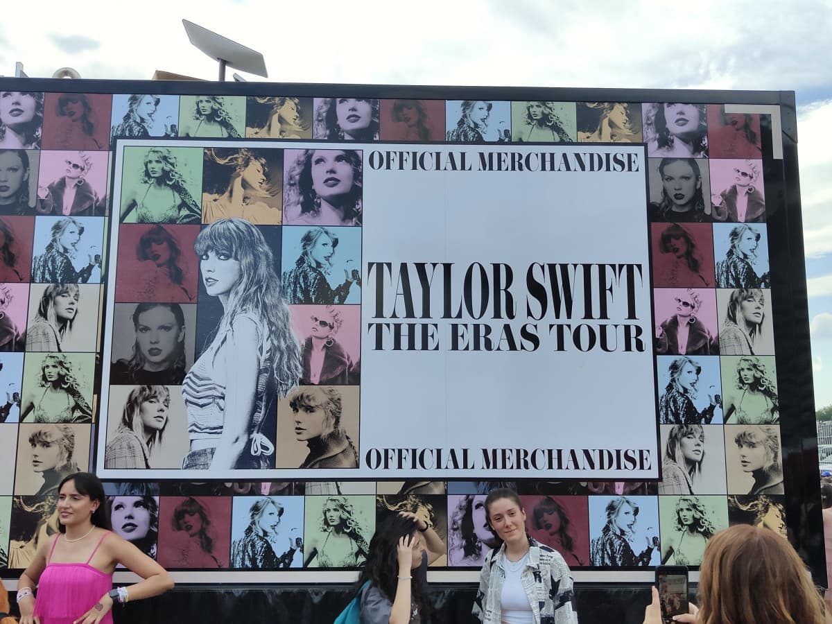 Alcune immagini dello stadio San Siro a Milano a poche ore dal concerto di Taylor Swift