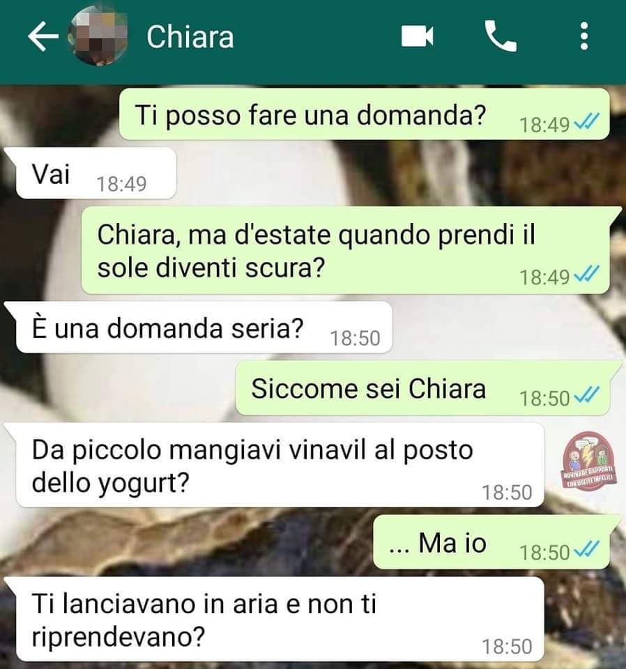 Potrei essere io ma non sono io, ma uso "Hai ricevuto poco affetto da piccolo?"