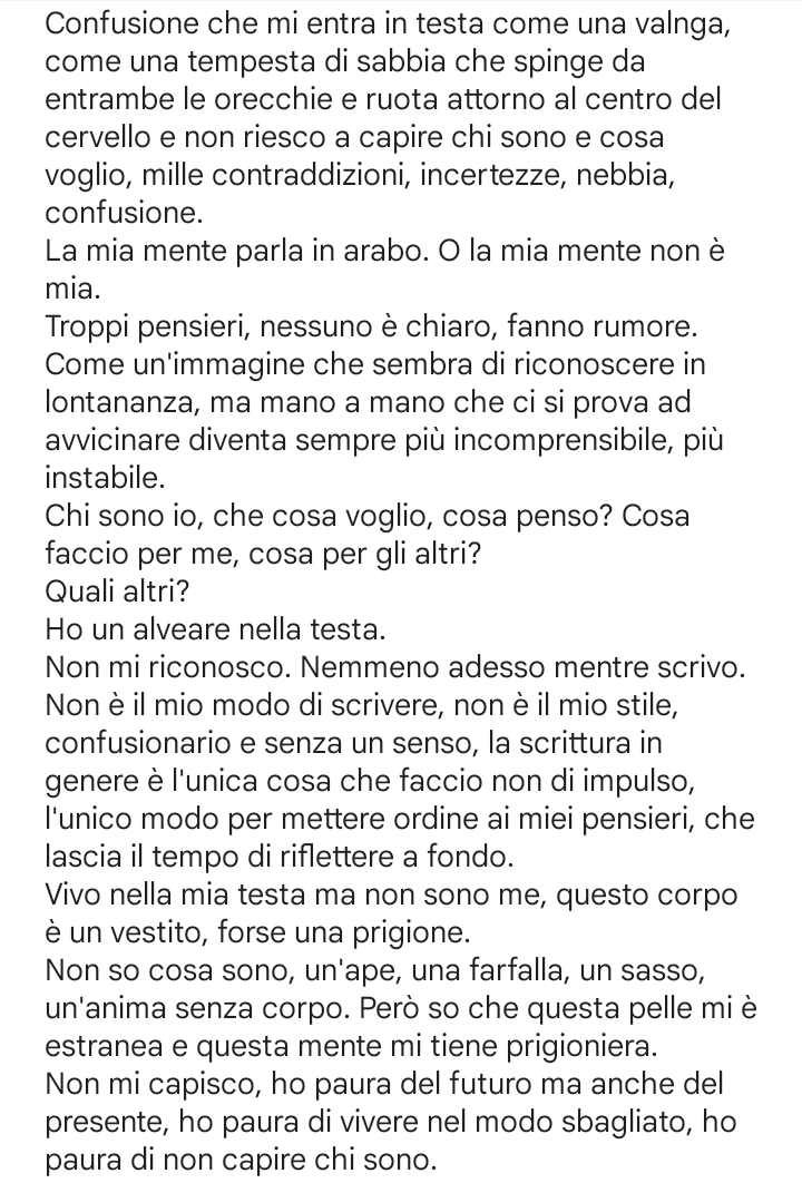 Oggi mi sento strana e ho buttato giù tutto di getto, qui è l'unico posto dove posso condividere sta roba, mi chiedo se qualcuno a volte sente le stesse cose