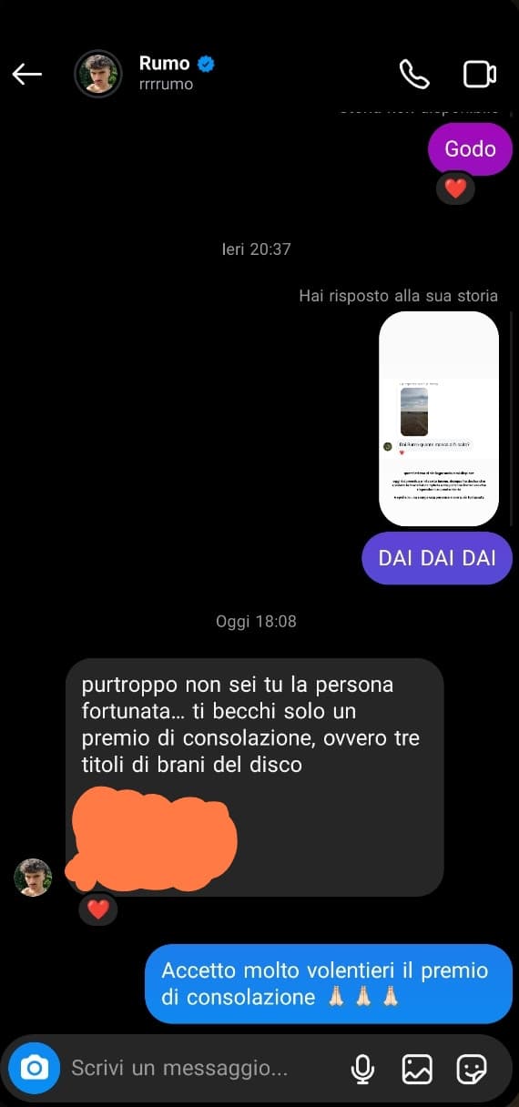 È stupendo quanto i cantanti che ti piacciono ti rispondono 🙏🏻😭🙏🏻😭🙏🏻😭🙏🏻, anche se non è molto conosciuto lo amo 🙏🏻