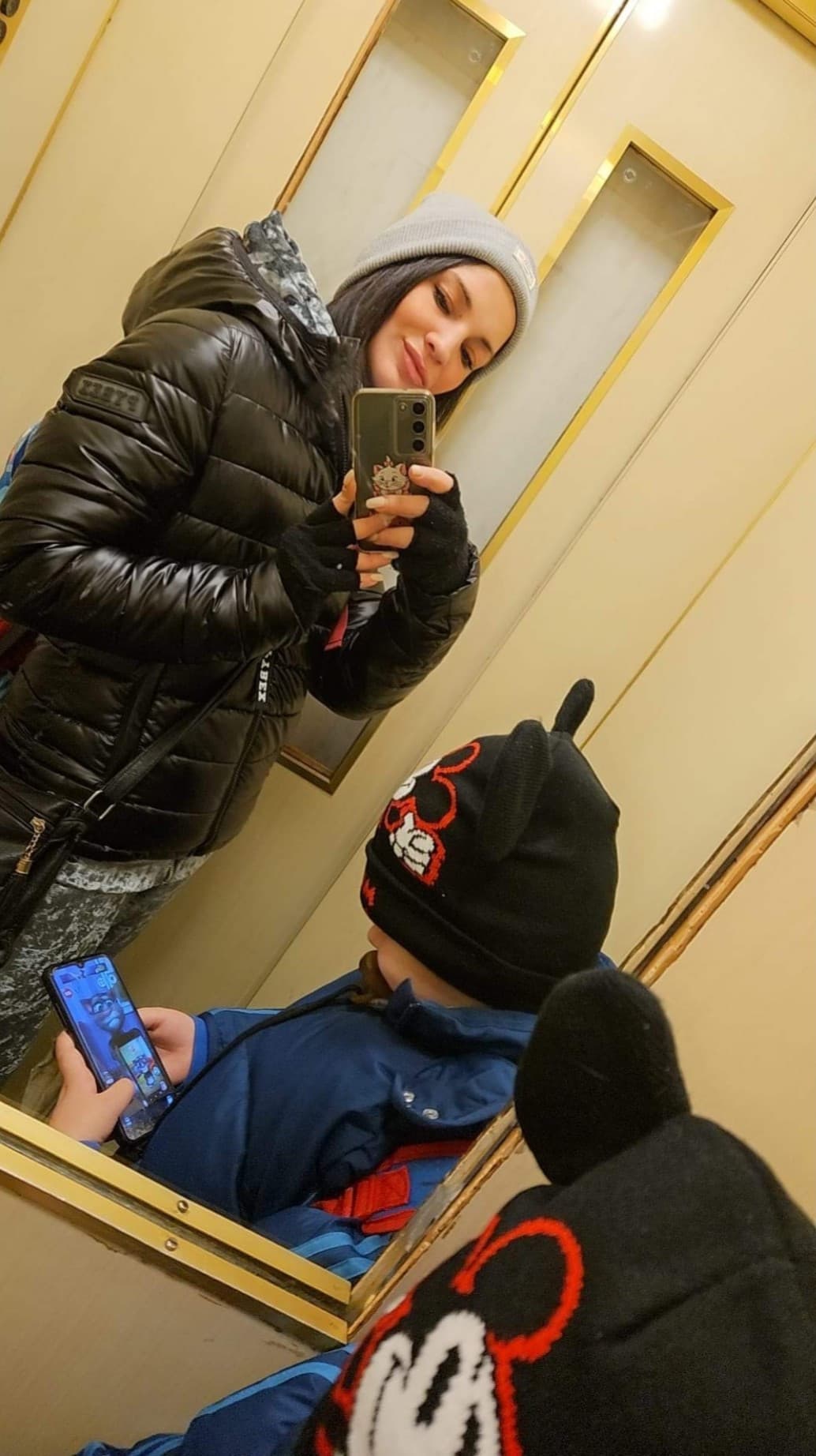 BONA VIGILIA A TUTTIIIII 🌟🌟🌟 tranquilli so ancora viva, anzi, riNATA