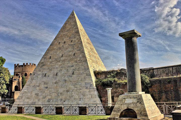 Selpucrum Cestii -- La piramide di Roma