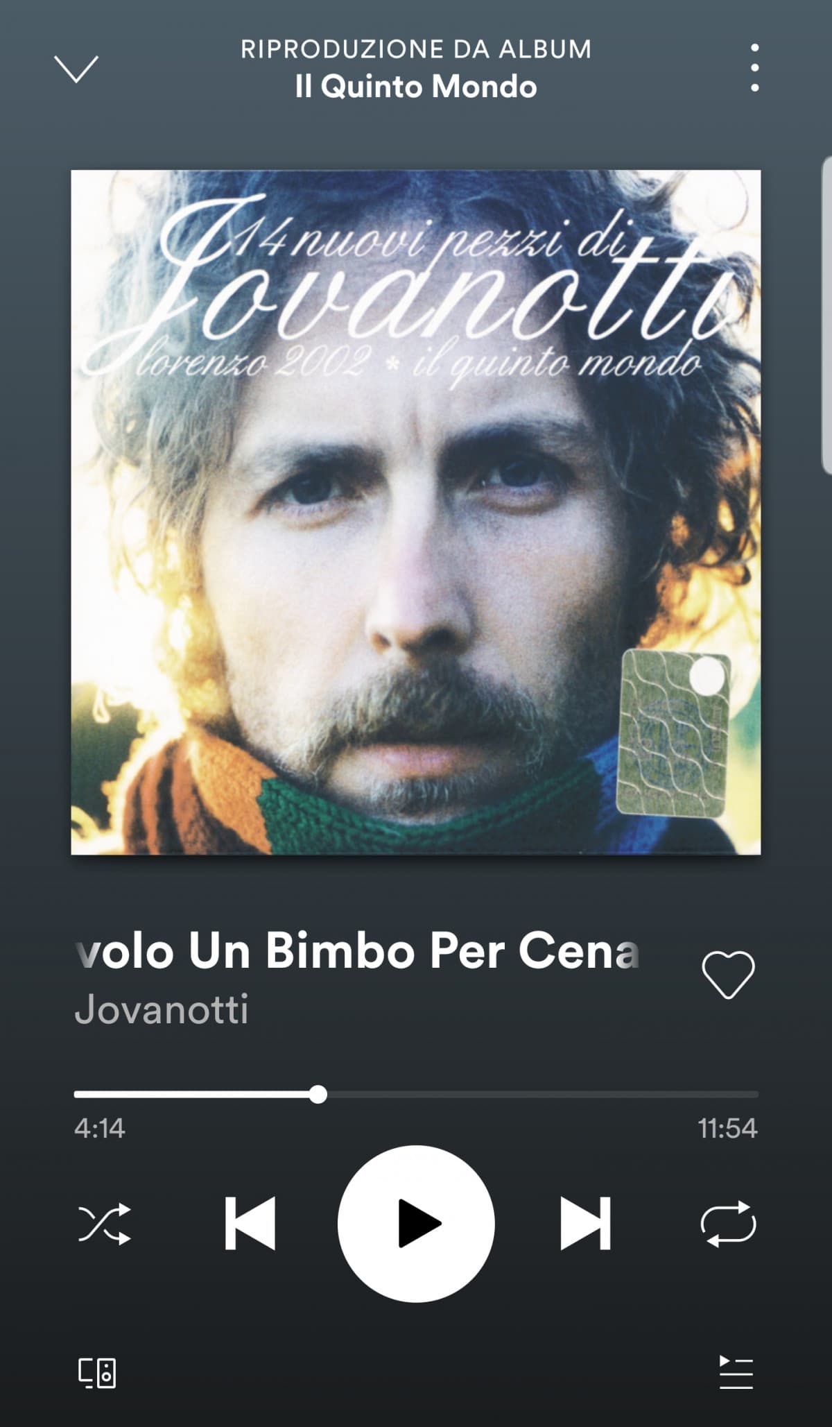 Questa è la canzone per cui Jovanotti è considerato, da pochissimi, un massone comunista che mangia bambini e che sfrutta i neri. Appartiene alľ album "Il Quinto Mondo" uscito il 30 Novembre 2001. La canzone ha due versioni: una estesa (11:54 min) e una ri