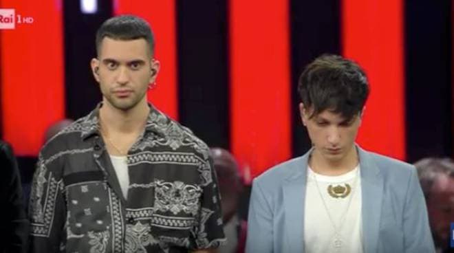 Raffaele e Deddy che aspettano di sapere chi sarà eliminato: