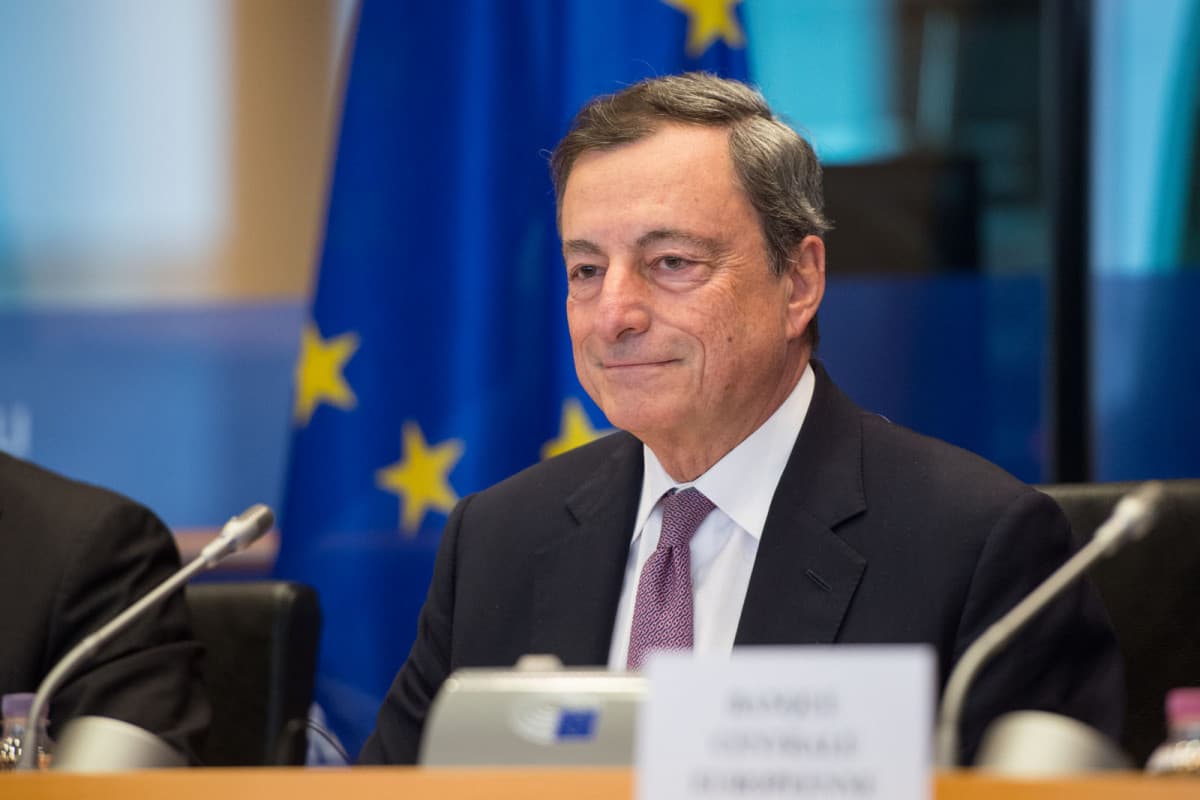 Draghi ti prego, salvaci tu 