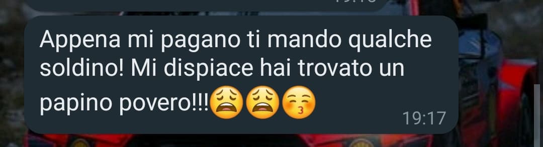 Non avete idea di quanto faccia male. È un padre meraviglioso e non lo cambierei con nessuno. Non siamo ricchi ma non lo cambierei per la ricchezza