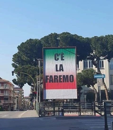 Intanto, a Napoli...