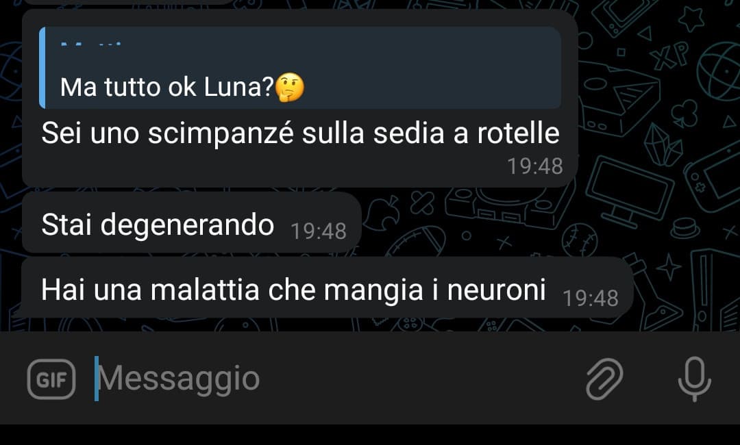 @Lulaina mi insulta, forza, fate qualcosa😔