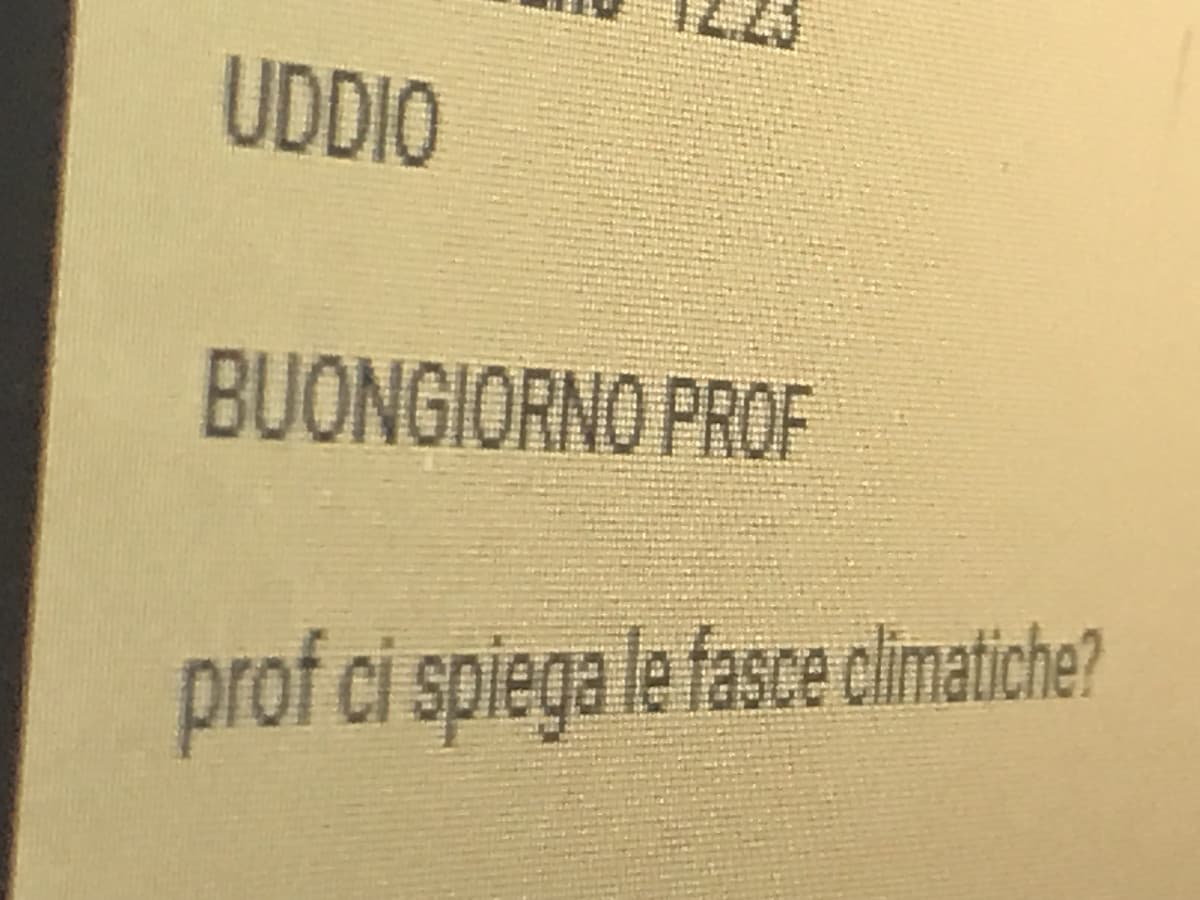 pov: il tuo prof di geografia delle medie ha cambiato, va alle superiori e ti fa da supplente: