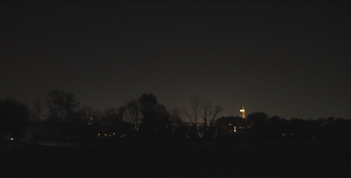 Rientrando a casa due ragazze piccole mi hanno chiesto se il Parco di Monza è aperto di notte... 😦