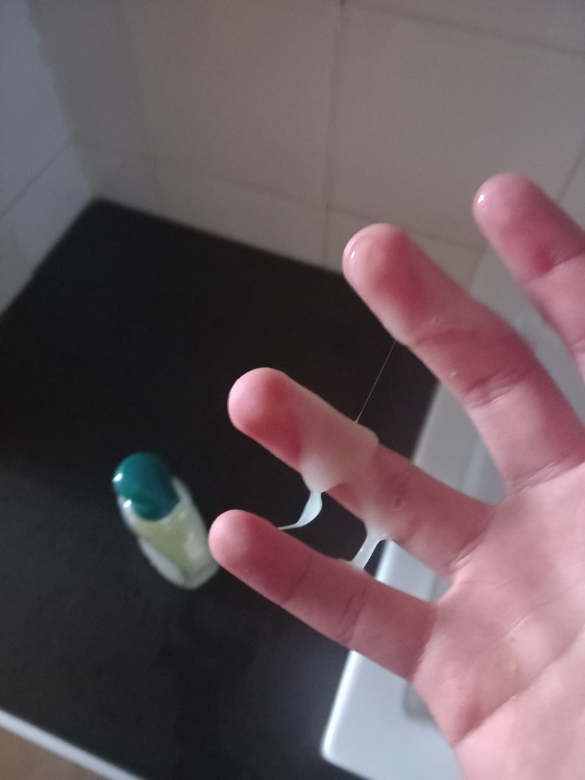 Che minchia di sapone usano nel bagno della chiesa 😭😭