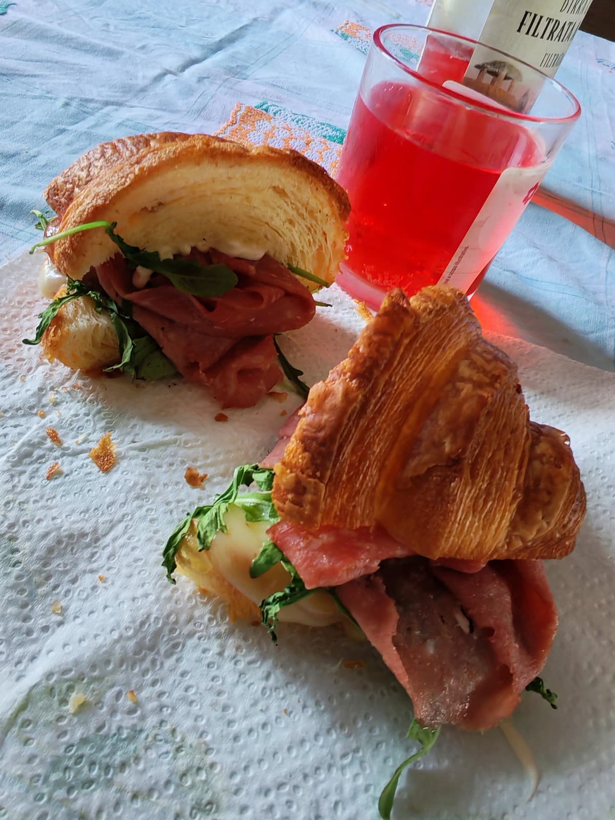 Scamorza rucola salame e maionese
