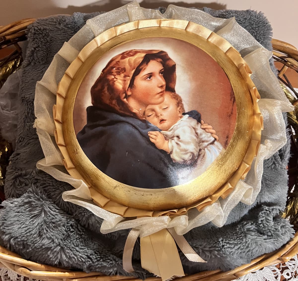 ma che cazz ha comprato mia nonna… ma che problemi ha 