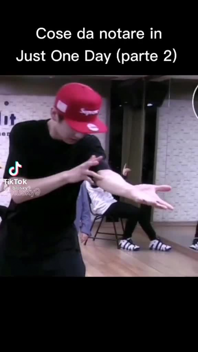 STO PIANGENDO HAHAHAHAH