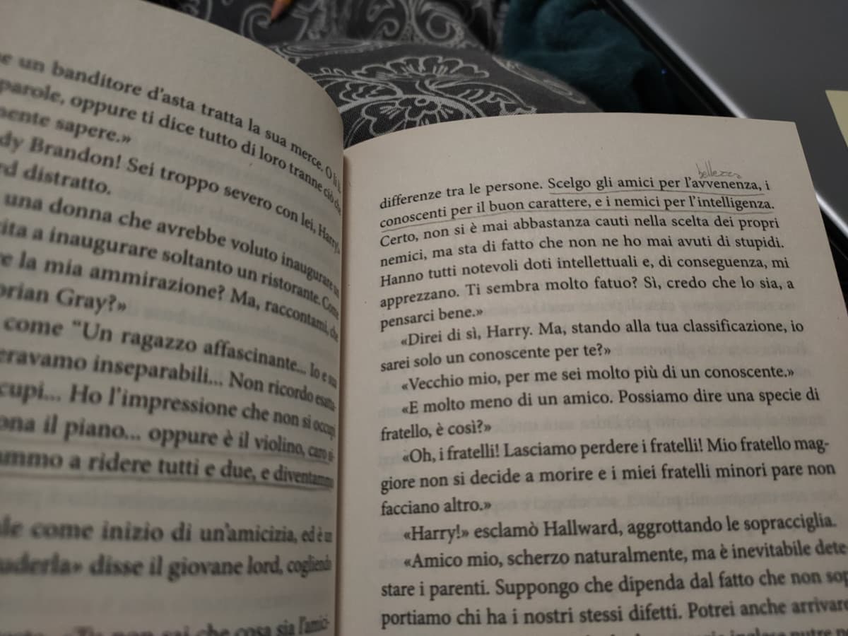 quando il venerdì sera tutti sono a divertirsi e io fino a poco fa stavo studiando 