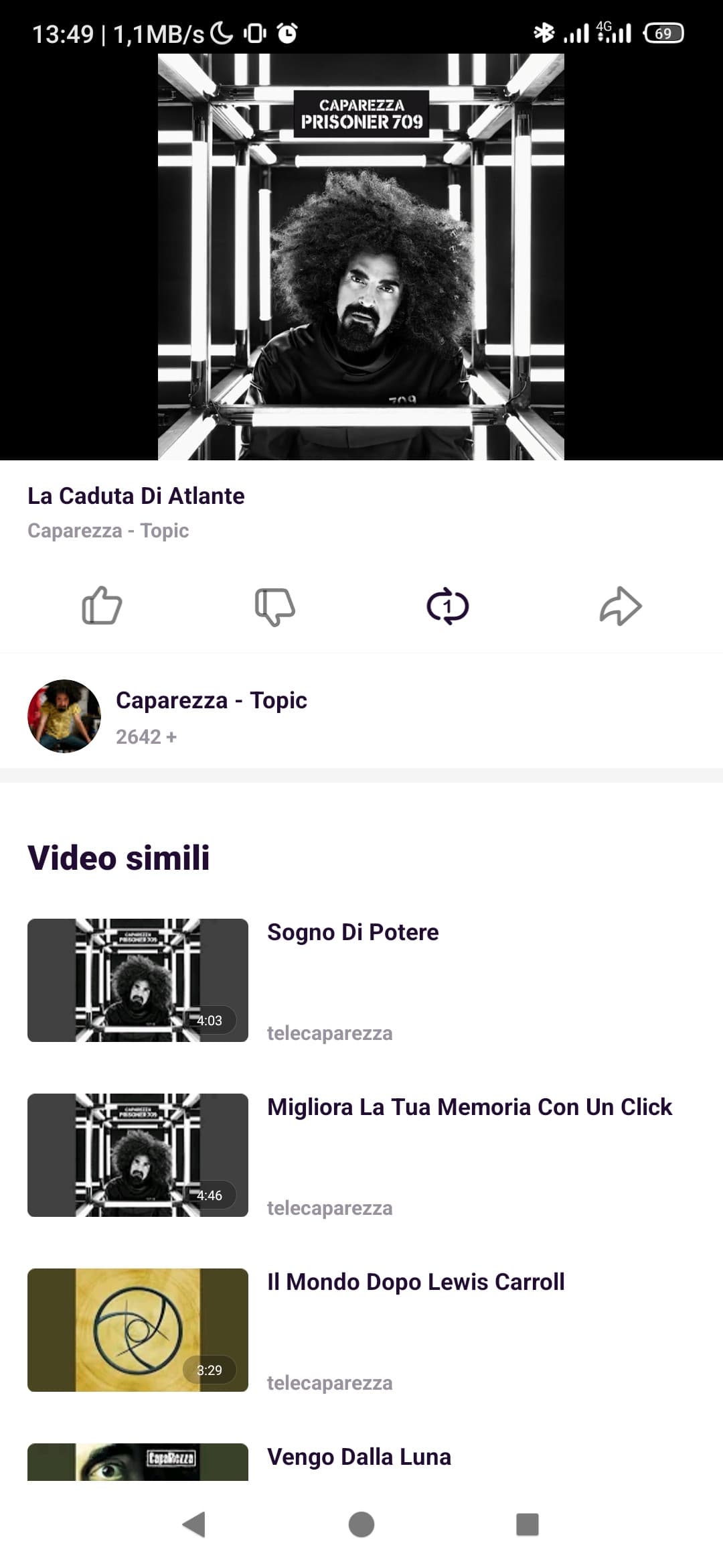 E COMUNQUE CANZONE MIGLIORE DI SEMPRE DI CAPAREZZA, capisco non la canti nei concerti!