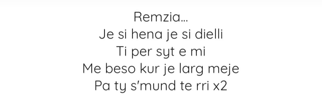 Comunque su sto sito la potete smettere di essere tutti fidanzati e tornare un sito pieno di single?
 Mi fate sentire sola 🥲. Forse adotterò un altro gatto...