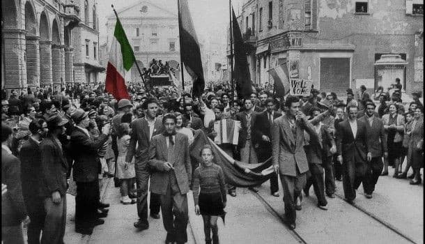 e domani scendete in piazza che siete giovani, e la libertà non è un ricordo, ma una scelta quotidiana