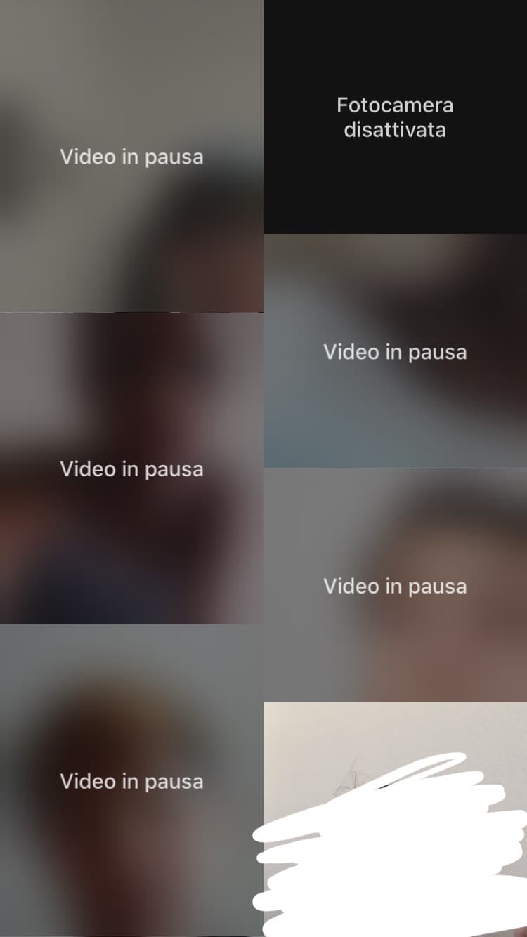 No ma che è sta cosa che solo io non ho il video in pausa