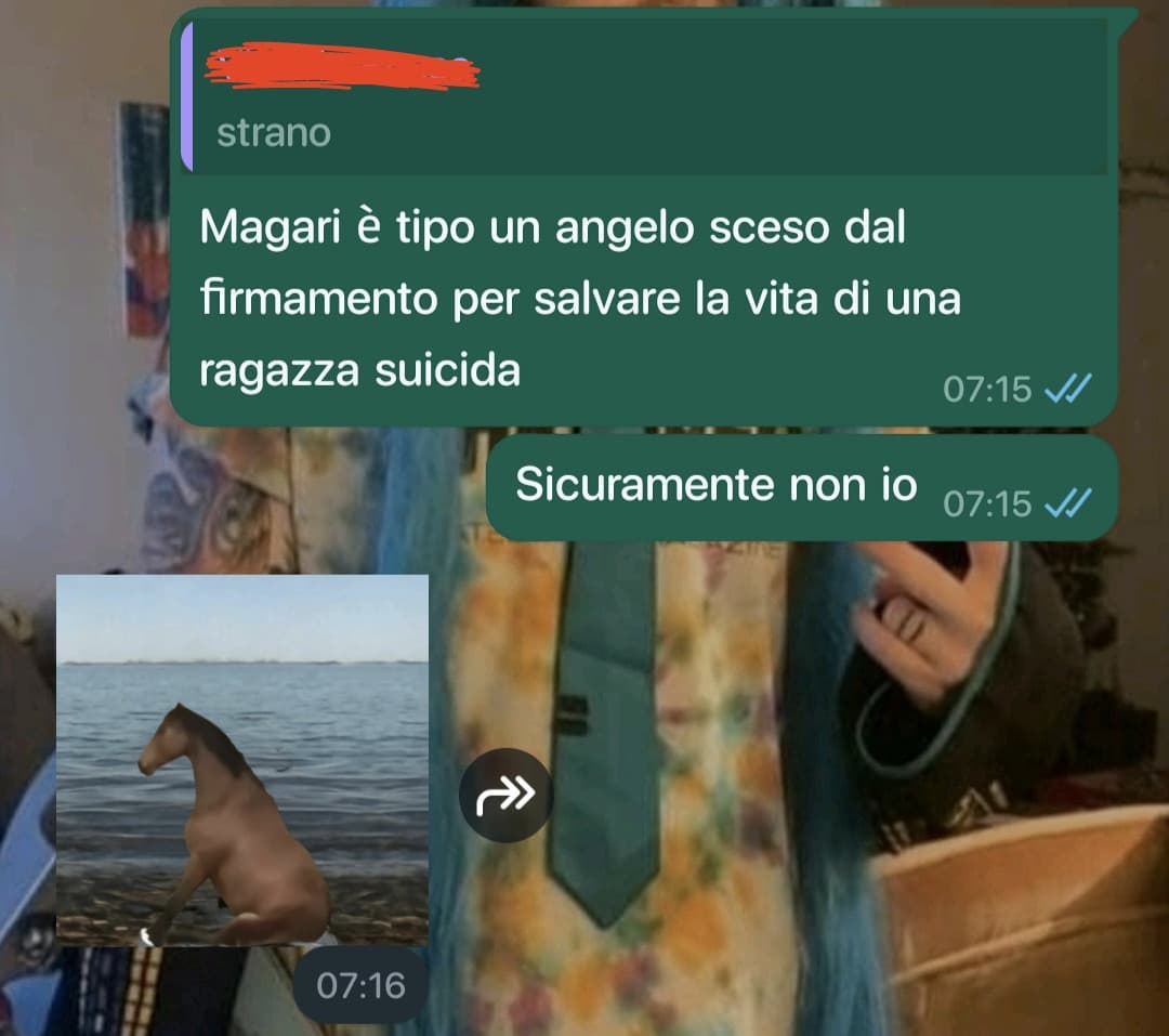 Ragazzi miei ho visto sull'autobus il ragazzo dall'aspetto più divino e tendente alla perfezione mai visto