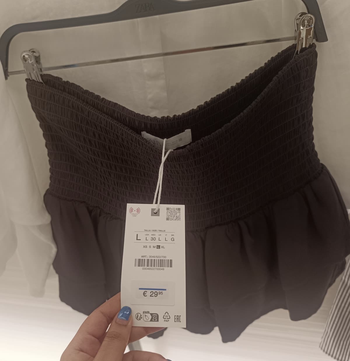 non trovo la mia taglia senza saldi figuriamoci quando inizieranno 👹